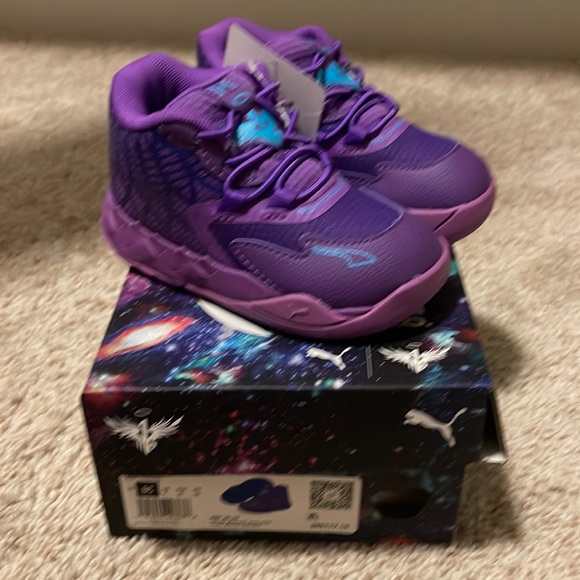 Brand new size 8c MELO ball sneakers - Picture 1 of 4